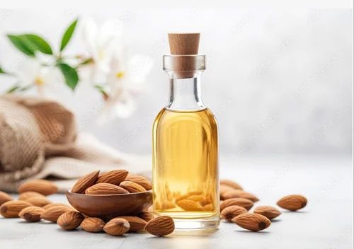 Almond Oil, Color : Light Yellow, Purity : 100 %