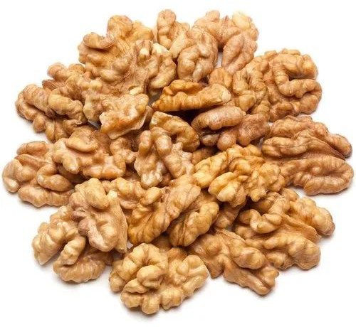 Natural Walnut Kernels Dried, Purity : 100%