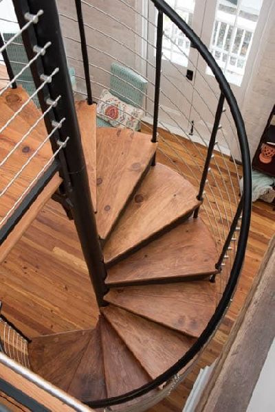 Polished Staircase, Color : Brown for Home, Hotel, Office, Outdoor