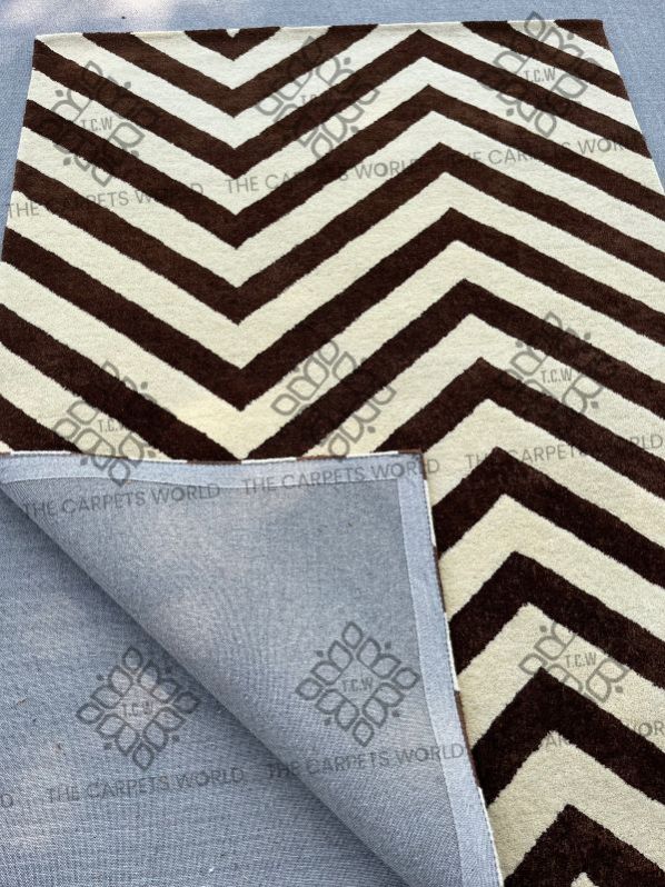 Zigzag Pattern Hand Tufted Carpet