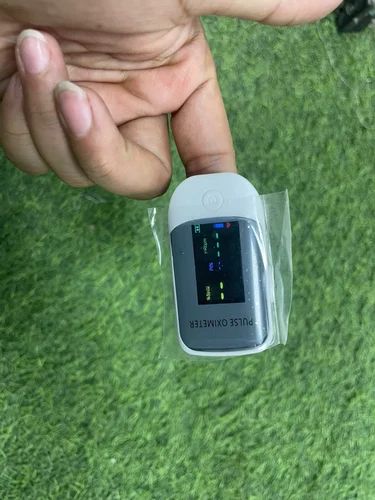 PVC Fingertip Pulse Oximeter