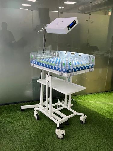 LED Phototherapy Stand With Trolley