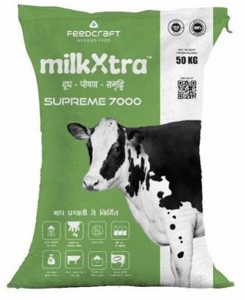  Soya Doc cattle feed, Color : Brown, Form : Pellets