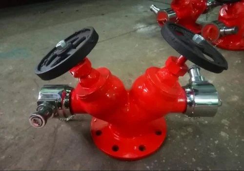 Double Headed Hydrant Valve