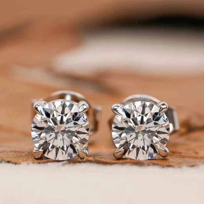 Round Cut 1.30 Carat Womens Small Diamond Earring