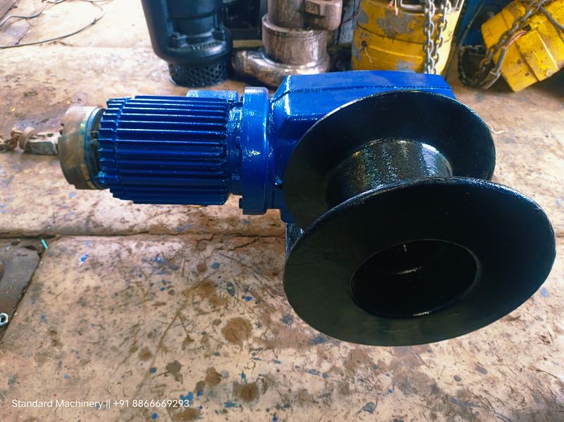 VEM 2 HP Helical Winch