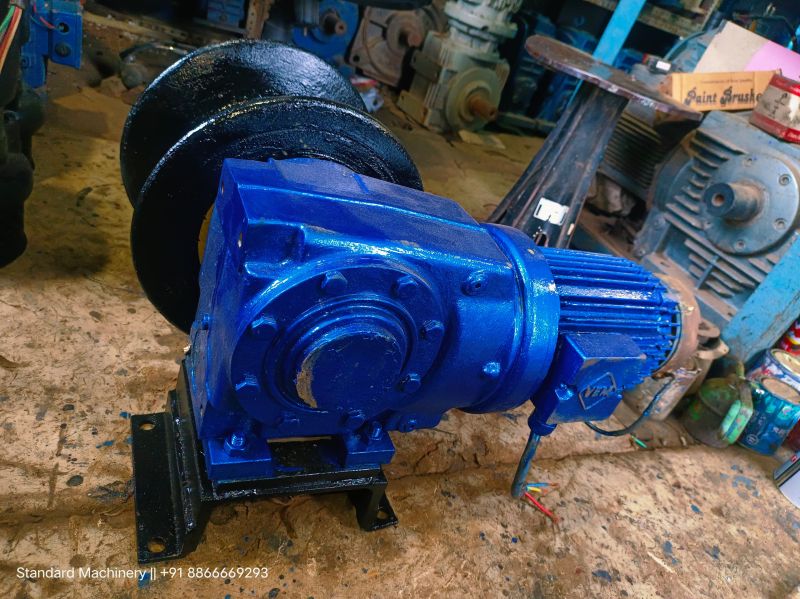 VEM 2 HP Helical Winch