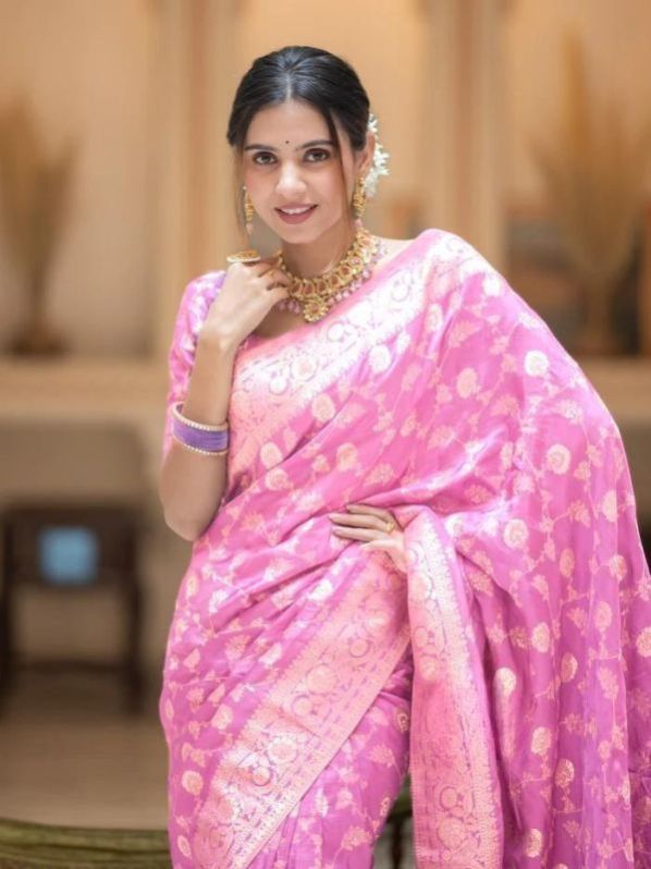 Ladies Pink Embroidered Soft Silk Banarasi Saree