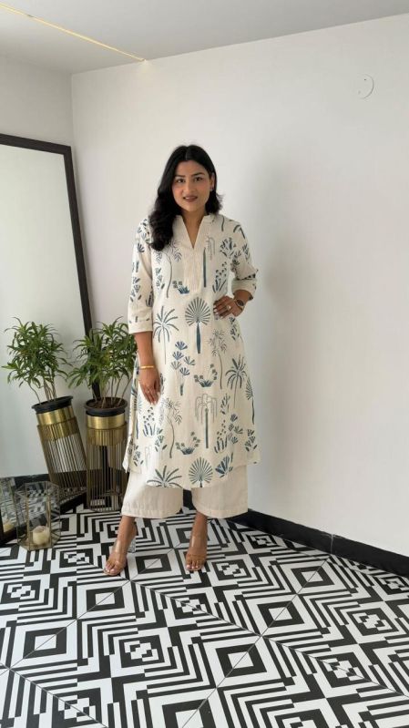 Ladies Floral Printed Kurta With Palazzo Set