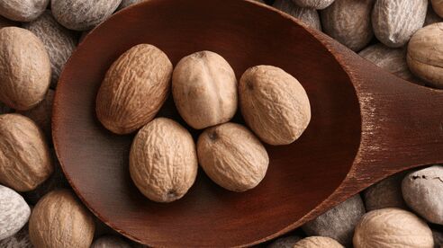  Natural Nutmeg Jaiphal Food Grade, Packaging Type : Brown