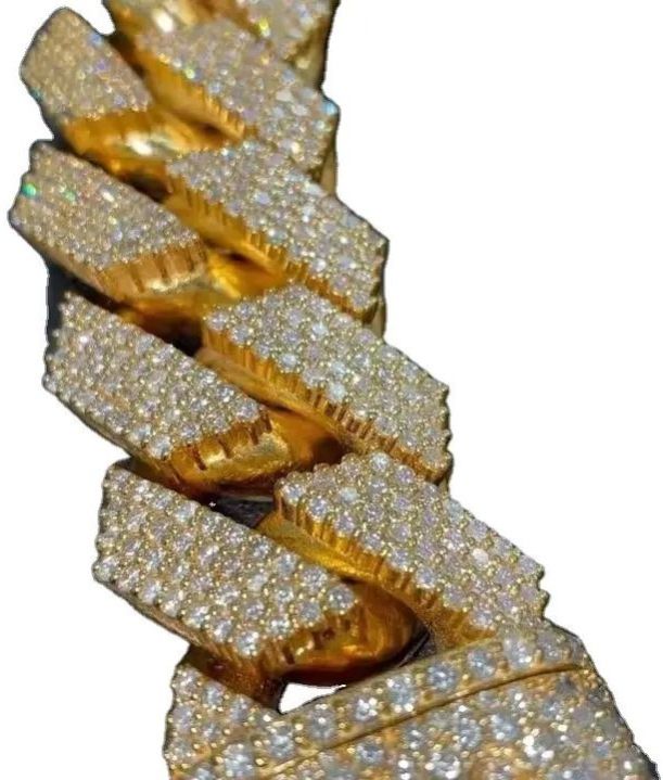 Dazzling Cuban Chain