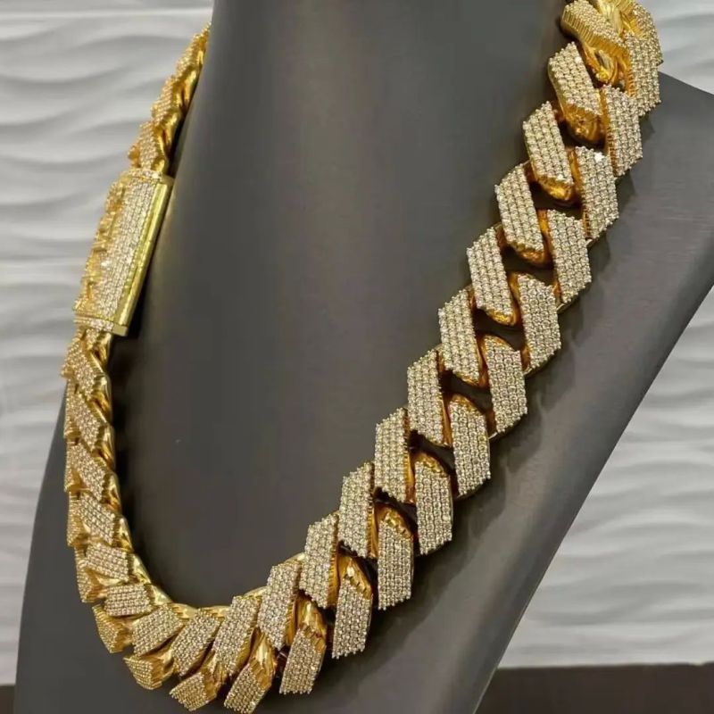 Dazzling Cuban Chain