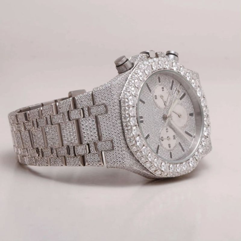 Luxurious Chronograph Full Iced Out Watch