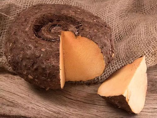 Elephant Yam, Color : Brown Skin, White Flesh