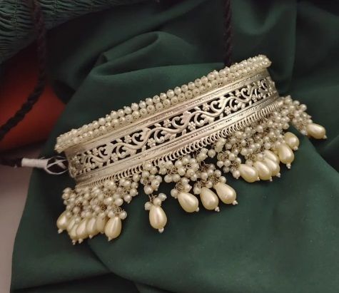 Exclusive Silver 92.5 Plated Women Choker Necklace