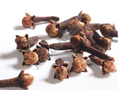 Cloves Dried, Certification : FSSAI, Packaging Size : 10-20kg