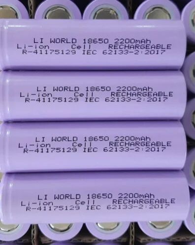 18650 2200mah Rechargeable Lithium Ion Cell