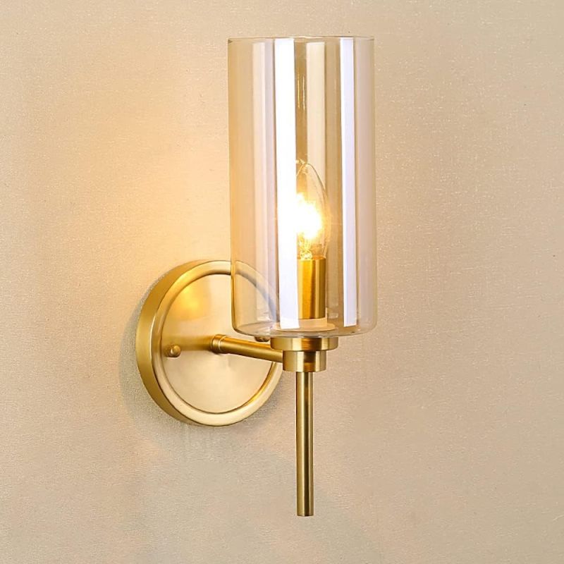 ANTIQUE WALL LIGHT
