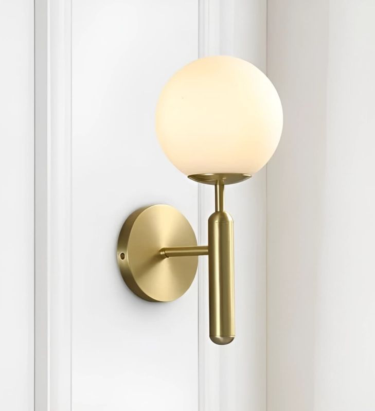 GOLD ROYAL STYLE WALL LIGHT