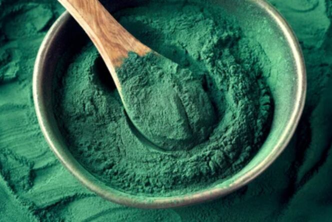 organic spirulina powder