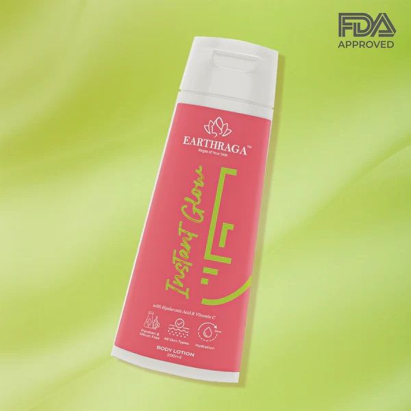 Instant Glow Body Lotion with Hyaluronic Acid &AMP;AMP; Vitamin C