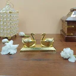 Fancy Double Duck Kum Kum Box 4.5 Inches, Weight : 68g