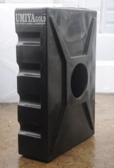 Plastic Umiya Gold Loft Tank, Shape : Square