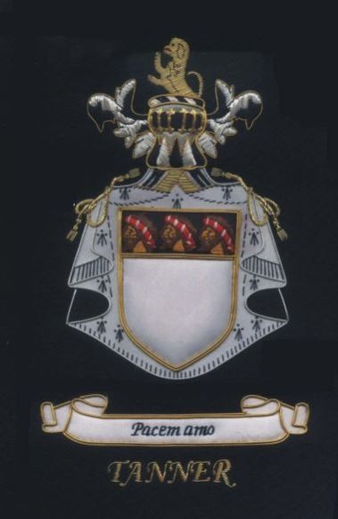 Family Crest Large Bullion Crest