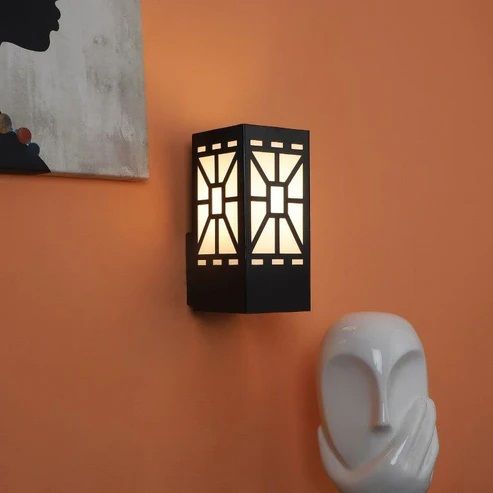 Eliante Enchente Black Acrylic Wall Light