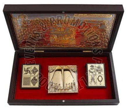 Gold Plated Jai Jinendra Charan Paduka