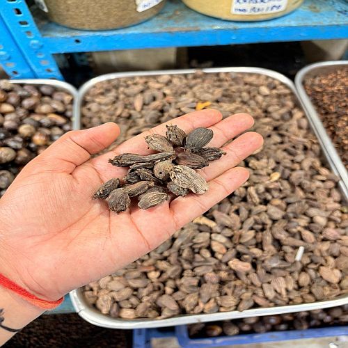 Black Cardamom Seeds