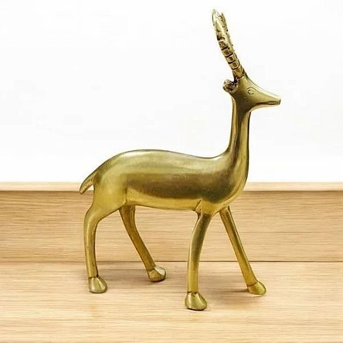 Polished Brass Deer Statue, Packaging Type : Box for Home Decor
