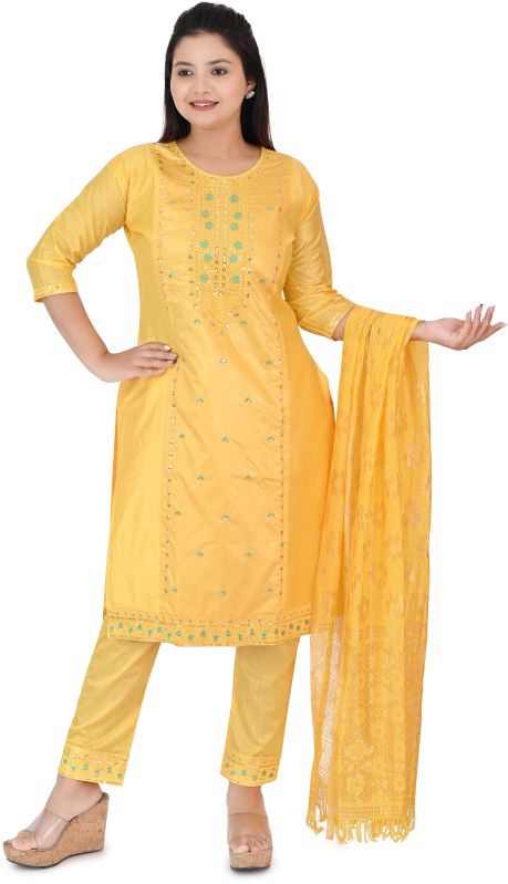 Women\'s Embroidered Kurta Set with Dupatta