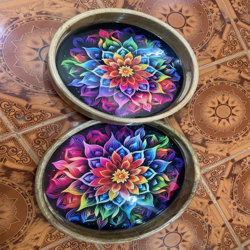 Mango Wood Multicolored Round Serving Tray