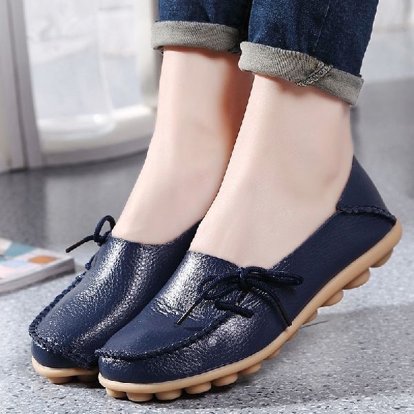Ladies Leather Casual Shoes
