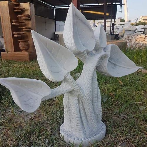 Polished White Marble Leaf Plant Showpiece for Decoration