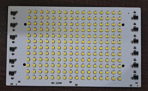 Aluminum Hpf Driver Based Flood Light, Packaging Type : Box for Outdoor