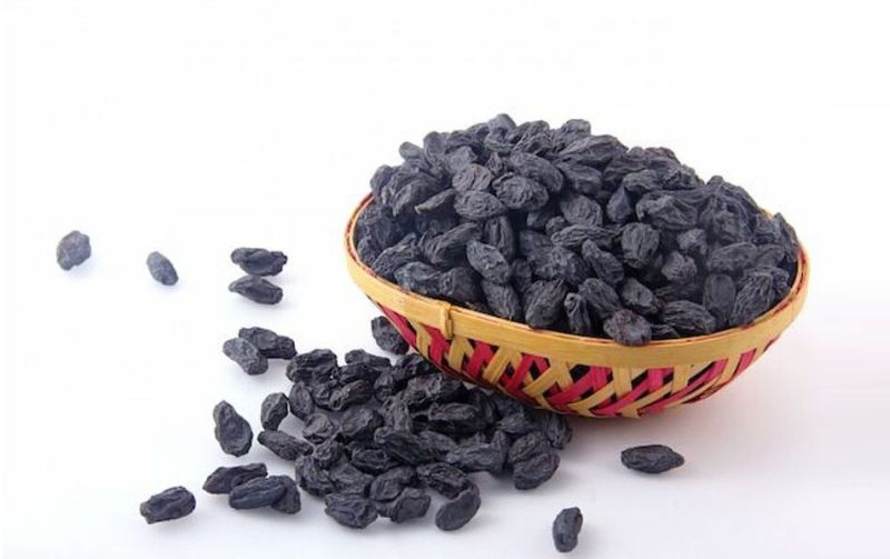Black Raisins