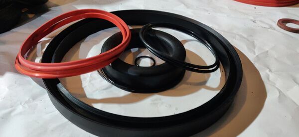 Rubber Buckets O Rings