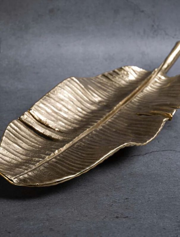 Brass Curio Plate Banana-Leaf