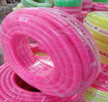 Pink PVC Garden Pipe, Pressure : Medium Pressure for Gardening Purposes