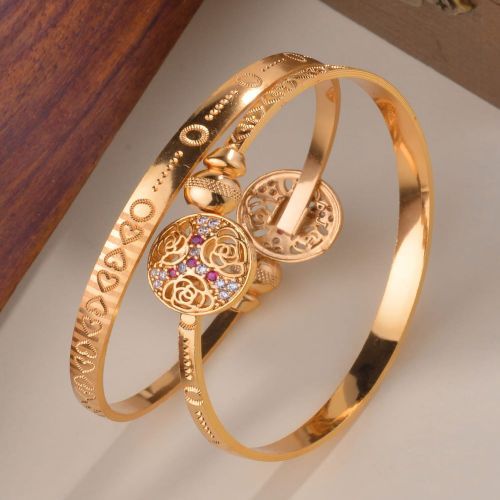 Floral Pattern Round Shaped Fancy Golden Bracelet