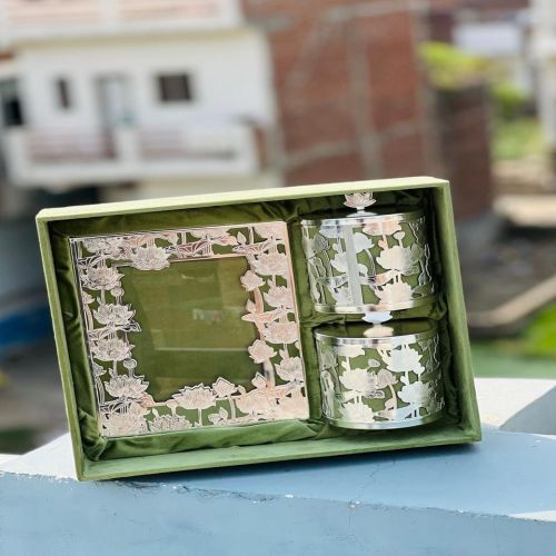 Silver Plated Lotus Design Tray & Jar Gift Set