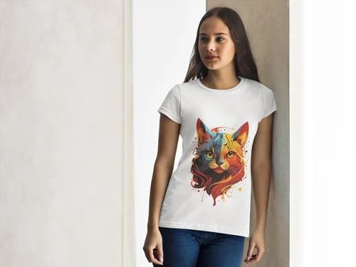 Vibrant Dual Tone Cat Art Round Neck T Shirt