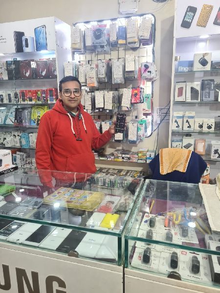 Mobile Phones Common, Modern at Best Price in Jaipur - ID: 8289727