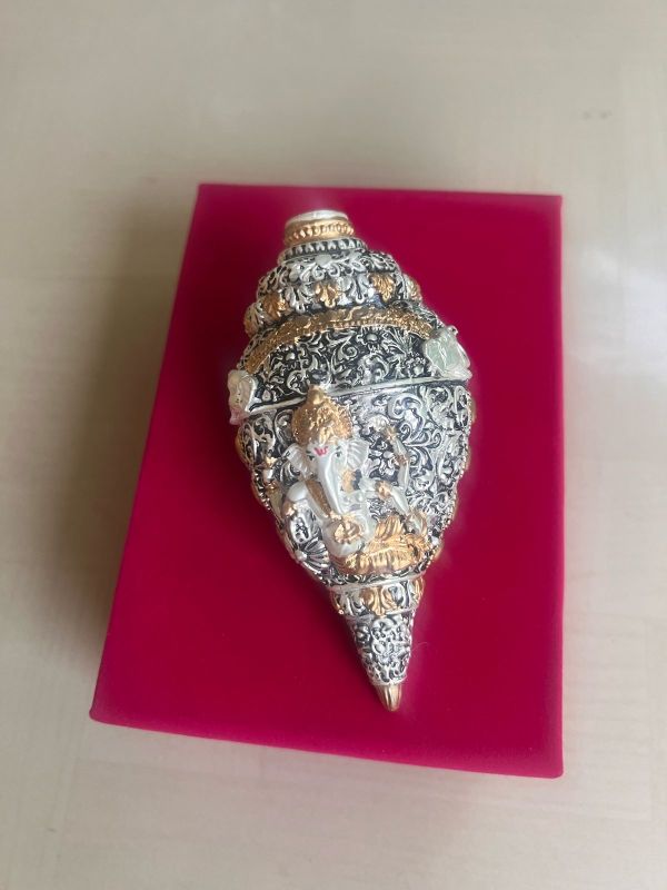 Antique Ganesh Shankh