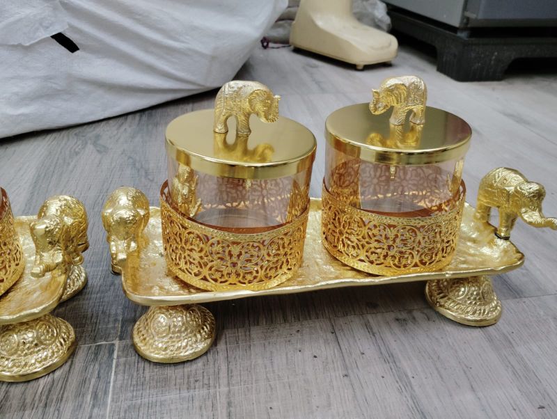 Elephant Jars Tray Set