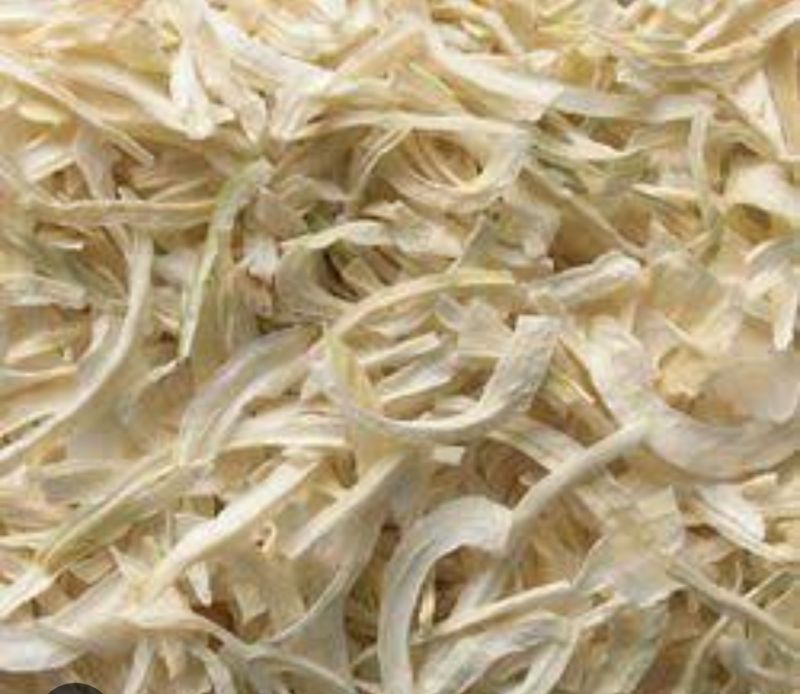 dehydrated onion flakes