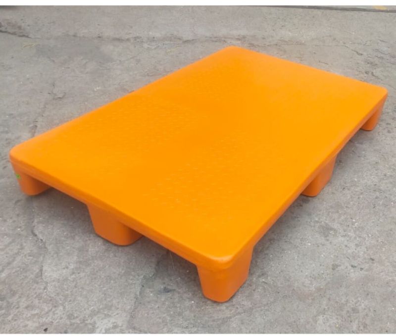 4 Way Non Reversible Roto Molded Plastic Pallet L1200 X W800 X H150 Mm SIP-H4-1208