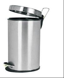 SS Plain Peddle Dust Bin 7x12 for Indoor